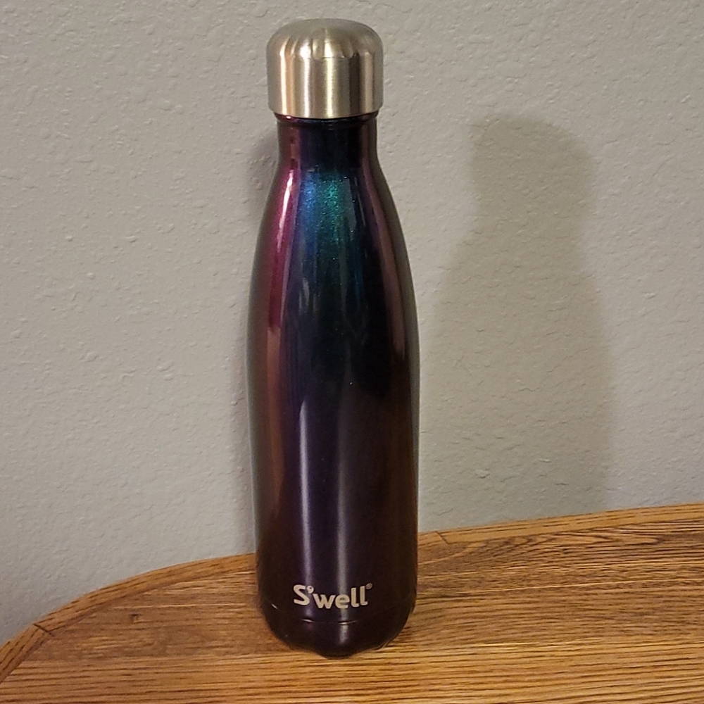 Swell Water Bottle